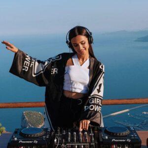Фотографии DJ Korolova