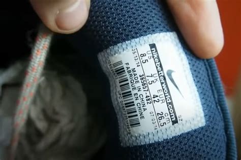 Проверка подлинности сумки от бренда Guess: идентификация через уникальный идентификационный номер